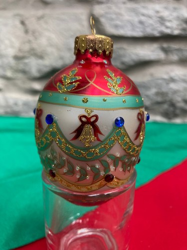 Fabergé style glass - glass, egg