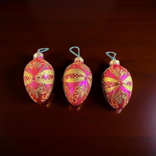 Pink and gold egg - egg, blown